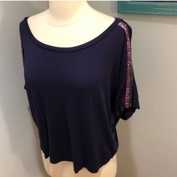 Forever 21 Tops - 3/$20! Navy & sequin crop top Forever 21 Tops - 3/$20! Navy & sequin crop top